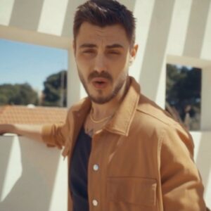 Francesco Maria Monte Instagram - “WORK THIS OUT” feat. LEE RYAN 🥷🏻🔥
@sonymusicitaly 
@officialleeryan 
@marcello_sutera 
@recarcanosrl 
@carcanoluca 
@shot.by.rubix 
@dasha.kina 
@guess 
@marciano 
Link in Bio & Ig stories 
#workthisout #sonymusic #leeryan #guess