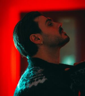 Francesco Maria Monte Instagram - “E sul tuo viso asciugherò una lacrima quando scenderà giù”