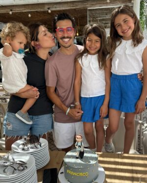 Francisco Garcia Instagram - 36 já cá cantam 🎈dia bom com as minhas pessoas preferidas ❤️