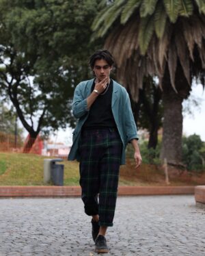 Franco Rizzaro Instagram - tbt (????
ph @gasparsancheez @anitathomasph para @bullmediagroup ❤️‍🩹🧸🪸🦀🔮🫂🪞🕯️🧧