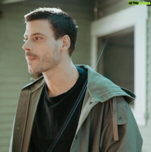 François Arnaud Instagram - 📷: @kendrahopephotography