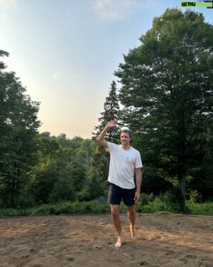 François Arnaud Instagram - summertime