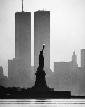 Frank Grillo Instagram - Twenty years ago was a minute ago. #i❤️nyc 
#neverforget911🇺🇸