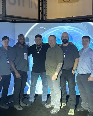 Frank Mir Instagram - Highlight of the @shotshow for me was training on @virtra.inc
