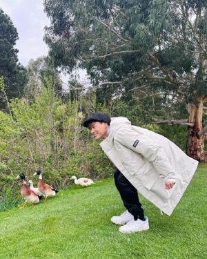 Frankie Chan Instagram - 🦆The duck said “Goodbye.”🦆

🦆Then he waddled away, waddle waddle🦆
🦆Then he waddled away, waddle waddle🦆
🦆Then he waddled away, waddle waddle🦆
🦆‘Til the very next day, bum bum bum bum bum ba-dum🦆

#mirror #frankie #theducksong