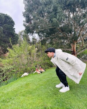 Frankie Chan Instagram - 🦆The duck said “Goodbye.”🦆

🦆Then he waddled away, waddle waddle🦆
🦆Then he waddled away, waddle waddle🦆
🦆Then he waddled away, waddle waddle🦆
🦆‘Til the very next day, bum bum bum bum bum ba-dum🦆

#mirror #frankie #theducksong