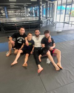 Actor Frankie Edgar HD Instagram Photos and Wallpapers May 2024