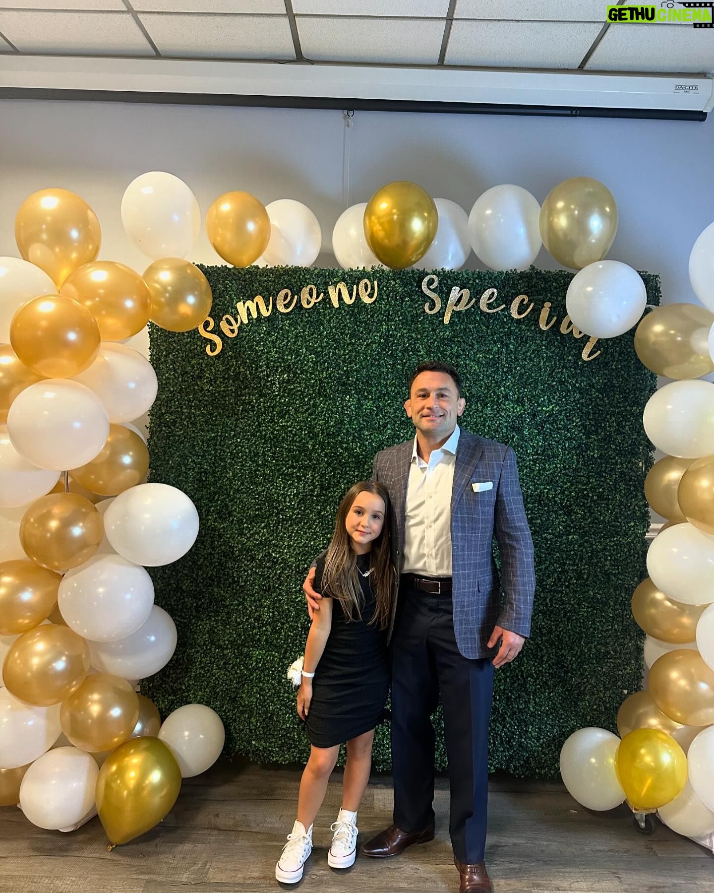 Frankie Edgar - 3.5K Likes - Daddy Daughter dance with my Valentina! Love this girl to pieces ❤️❤️❤️❤️❤️❤️