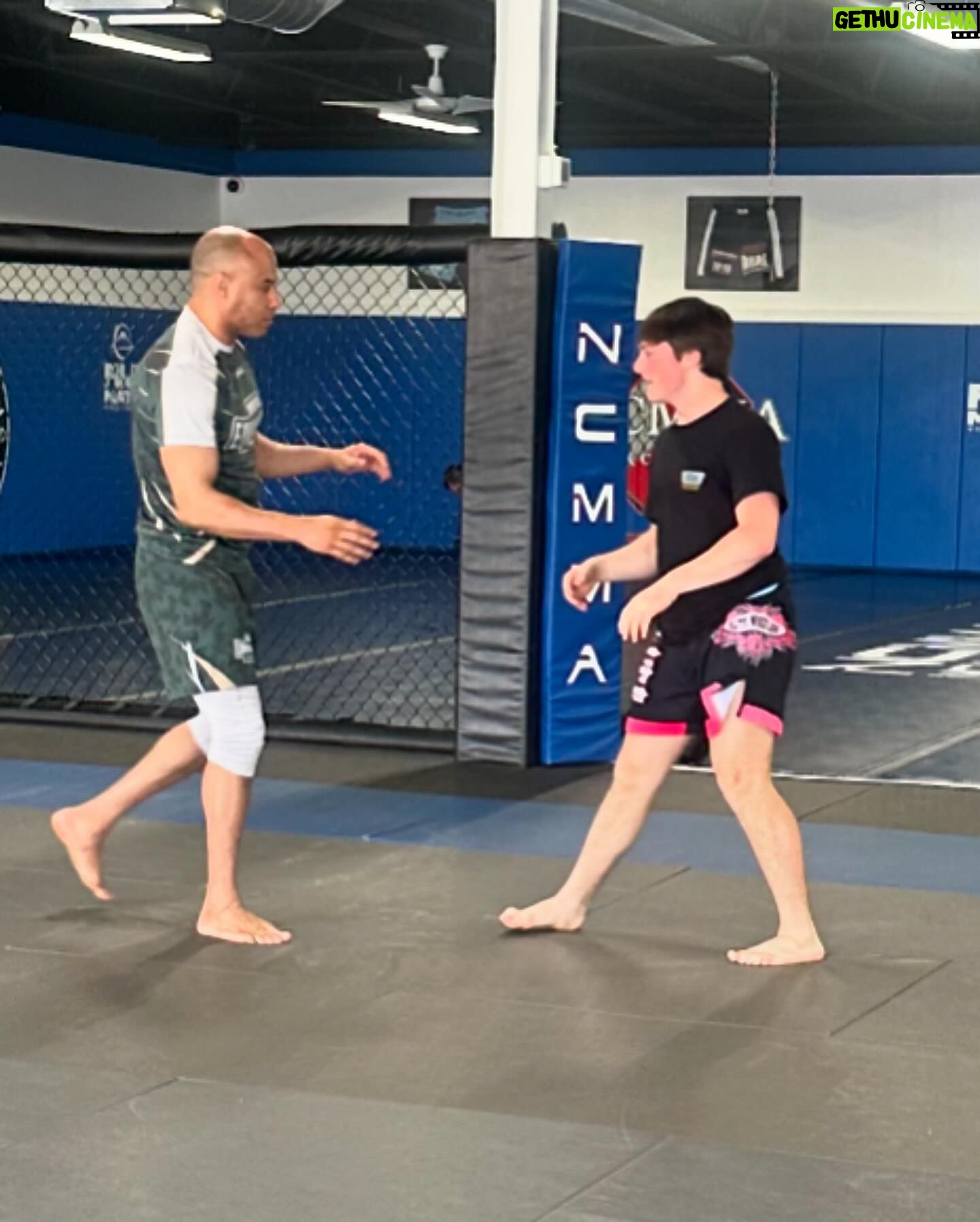 Frankie Edgar - 10.1K Likes - The boys @francescoedgar @santino_edgar hanging with champ @islam_makhachev @nickcatonemma this am. @aliabdelaziz