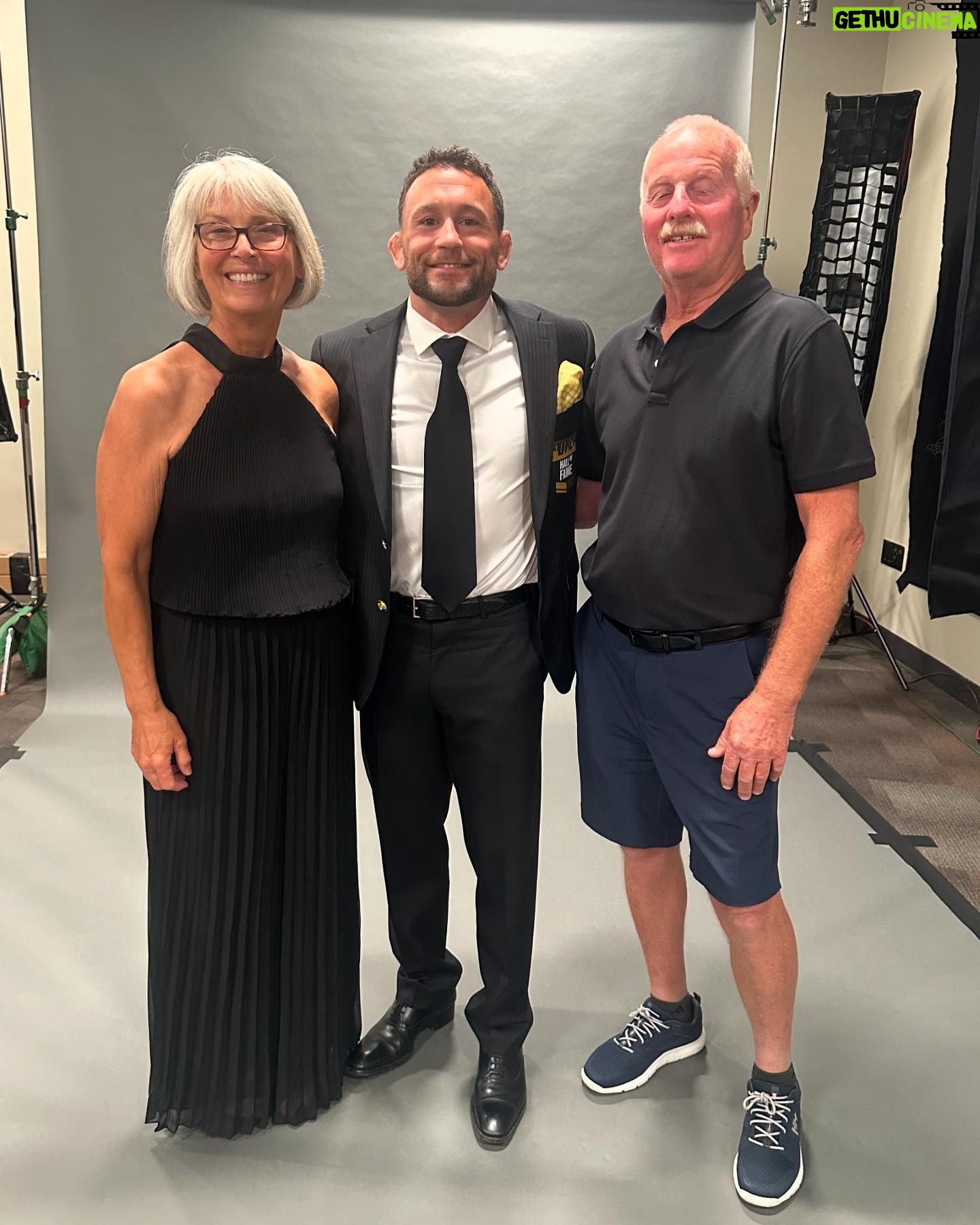 Frankie Edgar - 9.3K Likes - Still reeling from last weekend in Las Vegas! UFC Hall of Famer, can’t believe it went this fast, feels like yesterday heading to Vegas to fight at UFC 67. I’m so blessed to be able to share this honor with my friends and family who were with me from the beginning always by my side, always supporting me. I owe you all so much and I’m incredibly grateful to have you all in my life. #IronArmy #Fe