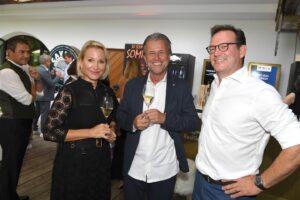 Franz Beckenbauer Instagram - A big thank you to our sponsors and friends for making this unforgettable event possible🏆
#wm1990 

©️W.Breiteneicher für H.Beckenbauer