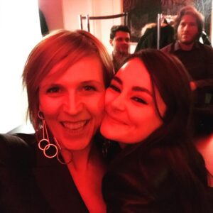 Franziska Weisz Instagram - Liebe Lea, ich war Dir eine schreckliche Mutter. Ich bin jedes Mal wieder erleichtert und überglücklich, dass Du Dich trotzdem so prachtvoll entwickelt hast 😊😘🤩 @lea_van_acken @berlinale #kreuzweg #muttertochter @anna_brueggemannn  @dietrichbrueggemann #einstundjetzt #berlinale2020 #throwback