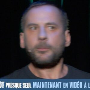 Fred Testot Instagram - On en est presque là ! #onnousexploiteonnousspolie #onestdesmoutons #onnousprendpourdescons #onnouslametbienprofond