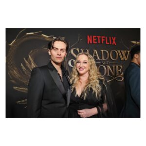 Freddy Carter Instagram - ‘Kazzle Dazzle’ is officially canon so we threw a party to celebrate. 

An absolutely incredible night at the ‘Shadow and Bone’ Season 2 Premiere @netflix 

Thank you everyone who came and celebrated with us and extra special thank yous to @pinnaclepruk @shawnesssss @mrfabioimmediato @dior @shadowandbone