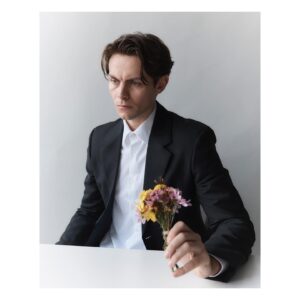 Freddy Carter Instagram - You’ve heard of ‘Hot Girl Summer’, now say hello to ‘Soft Boy Spring’.

@behindtheblinds 

Huge thank you to all of these talented and beautiful flowers: 
@kate_lawson 
@keirlaird 
@naifhen 
@imagemachine_cs 
Michael Marson 
@charlieculleneducation 
@haleimd 
@rachallison1
