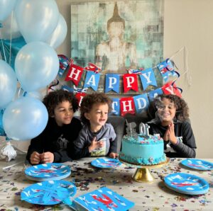 Fredro Starr Instagram - HBD Princeton!! 🎉🎉🎉 10 years old!! 💙💙💙