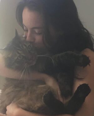 Freya Tingley Instagram - Secret lyf3 of🐱s

Trigger warning: photos contain content of cats being tortured… with love.