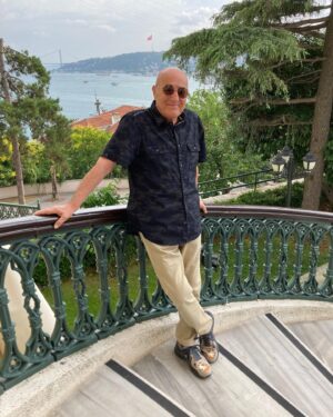 Fuat Güner Instagram - Babam derdi ki “Dünyanın her yerini dolaştım İstanbul’dan daha güzel bir şehir görmedim” hakikaten Allah bize çok güzel bir şehir bahsetmiş kıymetini ne kadar biliyoruz acaba #istanbulboğazı #sehirler #güzellik