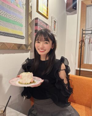 Fuka Kumazawa Instagram - 今日は可愛いケーキ食べたよ🎂❤︎
