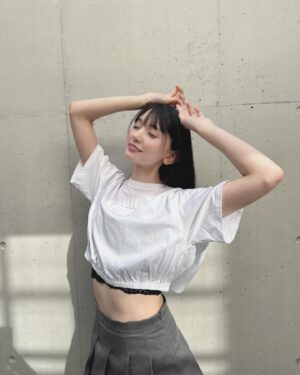 Fuka Kumazawa Instagram - みんなの夏やりたいことなーに？
わたしは海行くのとスイカ割り！