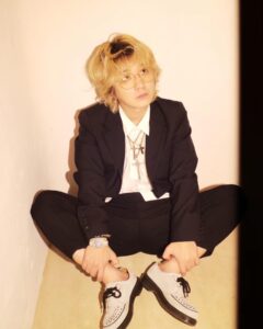 Fukase Instagram - albumをつくってる。Nakajinは籠って朝までつくってる。さおりちゃんはねじねじ作っている。俺はフラフラチャラチャラしながら作ってる。10年経っても何も変わってない。