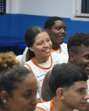 Fumassa Alves Instagram - fomos convidados pelo projeto @craquedoamanha para dar uma palestra para as crianças, falamos sobre sonhos, superação, empreendedorismo, dança, atuação e muito mais!!!! eu nasci pra isso e o meu coração me confirma com muita felicidade 🤎
📸 : @diiegomellofotografo