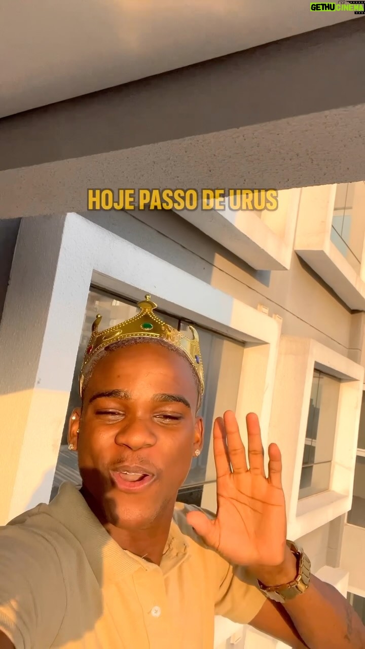 Fumassa Alves - 11.5K Likes - Criado com pouco mais eu quero muito 🤴🏾✨