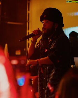 G2 Instagram - 🦵🏼LOOK HOW STRONG MY QUAD IS KICKING LIKE AQUATICS 🥽🐟

🎤 DALE DENTON ft. @junoflo @officialyox @g2slife

🎵 Prod. By @yox_jaeyoung 

#ooyeh 

📸: @williamhc.photography
