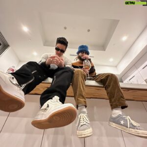 G2 Instagram - It’s hard to explain the love and the struggle that comes along with this specific passion of ours, and I got through some dark times with the help of my brothers working on this compilation. We all withstood the L’s together and ultimately helped each other escape our respective funks. Our brotherhood is immortalized by this project and my heart is full! Please enjoy like I just hopped in the back seat, fresh from the studio and hijacked the aux cord, excited to share what we did for the day. WE’RE SO FUCKING BACK BOYZ.
#OOYEH OUT NOW ON ALL PLATFORMS
