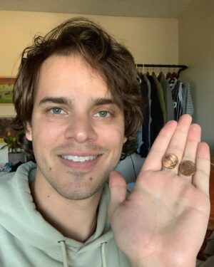 Gabriel Gundacker Instagram - Lets just say it...this is weird! That’s why I’m giving back. Swipe over for my two cents on all of this...