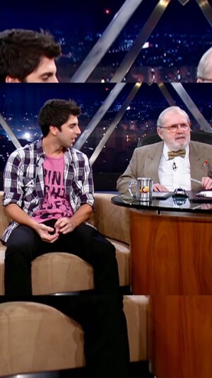 Gabriel Louchard Instagram - Minha gente, este video significa muito pra mim.
Há 13 anos atrás estreava o meu espetáculo “como é que pode?”, no RJ.

Assim como para vários colegas, a generosidade do Jô Soares fez a diferença, em dois momentos específicos pra mim. Em 2000, quando eu tinha 15 anos, com aquele impulso no início de carreira. E mais tarde quando estreava o “como é que pode?”. Foi o Jô quem me apresentou ao público nacional como um ator e comediante e não apenas ilusionista.

E agora, para comemorar 10 anos deste espetáculo, apenas 2 apresentações comemorativas, neste sábado e domingo, no Teatro das Artes, shopping da Gávea!

Espero vocês!