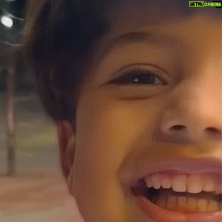 Gabriel Louchard - 1.9K Likes - O primeiro vinho, aos 2 anos e meio! Precoce? 😍