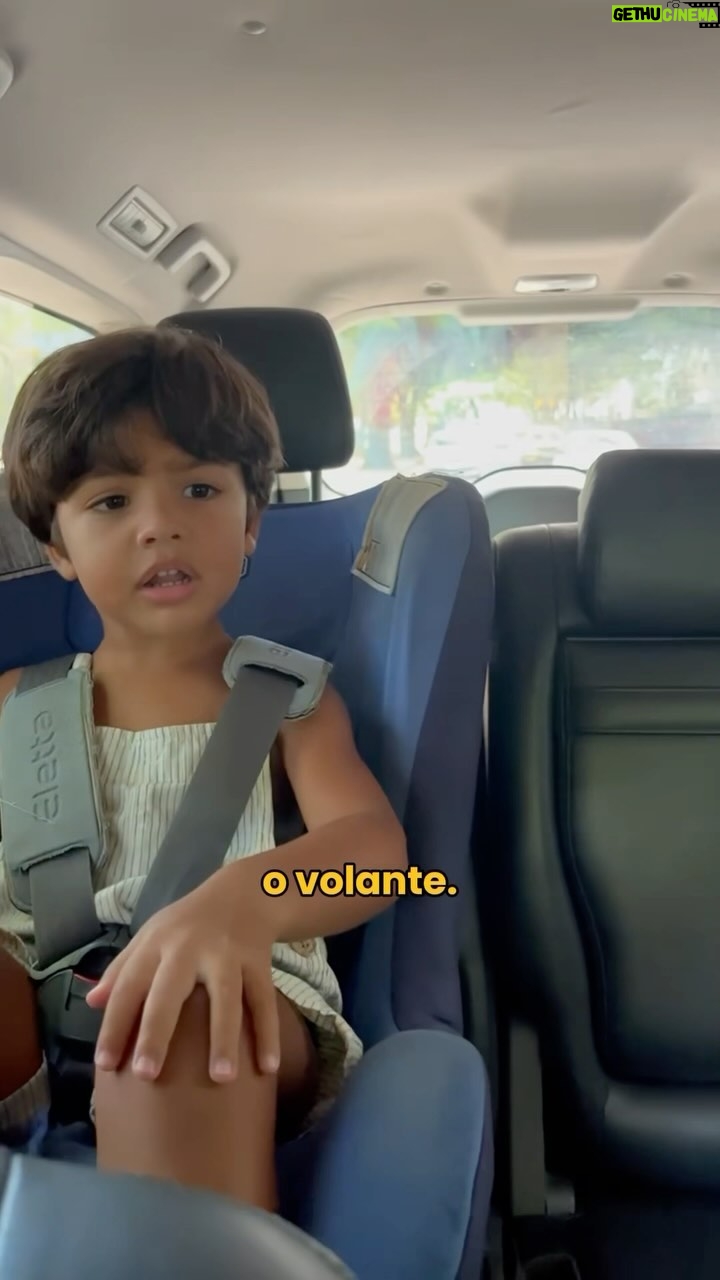 Gabriel Louchard - 1.5K Likes - Theo gostaria de deixar claro a todos que é proibido BACUTAR no volante. 🚫
Grato!