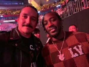 Gabriel Luna Instagram - Bumped into the P4P King at ringside. @tbudcrawford #canelomunguía #BudCrawford #Pound4Pound