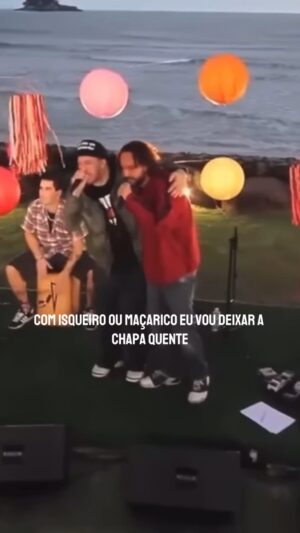Gabriel, O Pensador Instagram - “Muita gente tem forma mas não tem conteúdo...”
Hoje Chorão faria 54 anos e continua tão presente e atual como sempre! Meu escritório é na praia e tô sempre na área. Lembrança boa desse nosso encontro com o @charliebrownjr na praia de Pernambuco, no Guarujá.