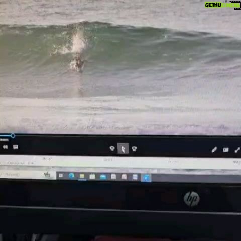 Gabriel, O Pensador - 16.8K Likes - Voltei ao Cantão depois de muito tempo afastado do surf. Obrigado, amigos pela energia boa de sempre e pela pilha pra voltar pro mar com mais frequência, saudade de toda essa galera. @associacao_de_surf_da_rocinha @salvemossaoconradorj @rastahale @leobetarj @davicontino @ricodesouzaoficial @joelpesca 🎥