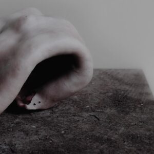 Gabriel O'Shea Instagram - Metamorphosis I (2021) 
[old nails, wax, resin, 60 x 60 cm] 
#gabrieloshea
•
From the series “The absence of the divine as a path to nihilism”
••
#contemporarysculpture#conceptualart#conceptualsculpture#sculptureartist#waxsculpture#wax#artecontemporaneo#esculturacontemporanea#figurativesculpture#esculturafigurativa#figurativeart#expressiveart#bodies