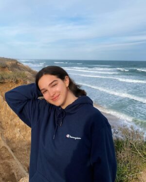 Gabriella Baldacchino Instagram - would’ve pushed @ajcivello247 over the edge if we didn’t have to stay 6 feet apart 😌🧚🏻💫🥰