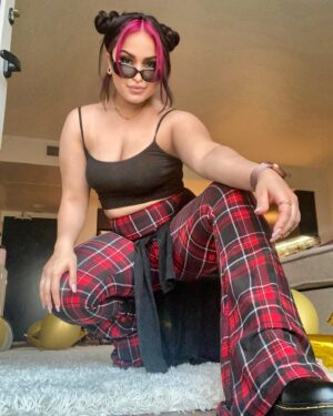 Gabriella Belpre Instagram - Mister Cool Girl