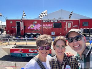 Gabriella Graves Instagram - It’s rodeo time in San Antonio and I had a blast spending the day at the fairgrounds. 
Do you love the rodeo?
#letsrodeosanantonio @sanantoniorodeo #horselover #pigraces @swiftyswine #yeehaw #familytimeisthebesttime
