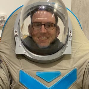 Gabriella Graves Instagram - HAPPY BIRTHDAY to the coolest dad ever. I am so thankful to be your daughter. Your kind heart, your fun spirit, the easy way you put up with me (and mom’s) craziness is amazing. I love all the adventures we’ve been on, getting to create music together, all of our silliness, and so much more. LOVE YOU AND HAPPY HAPPY BIRTHDAY!!! 🩷🩷