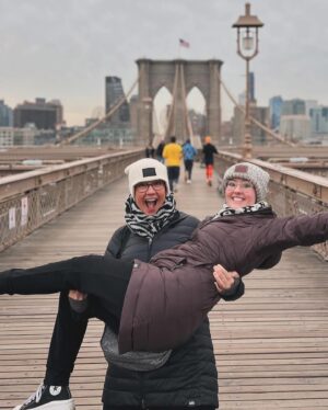 Gabriella Graves Instagram - Happy Mother’s Day to the coolest, weirdest, kindest, most creative, caring person I’ve ever met. I am so thankful to have you by my side as we go on life’s crazy adventure! Thank you for always being there to listen, make me laugh, inspire me, and set a beautiful example of how to be a strong woman, a brilliant businesswoman, and incredible mom. I LOVE YOU!!! 🩷🩷🩷 gabi