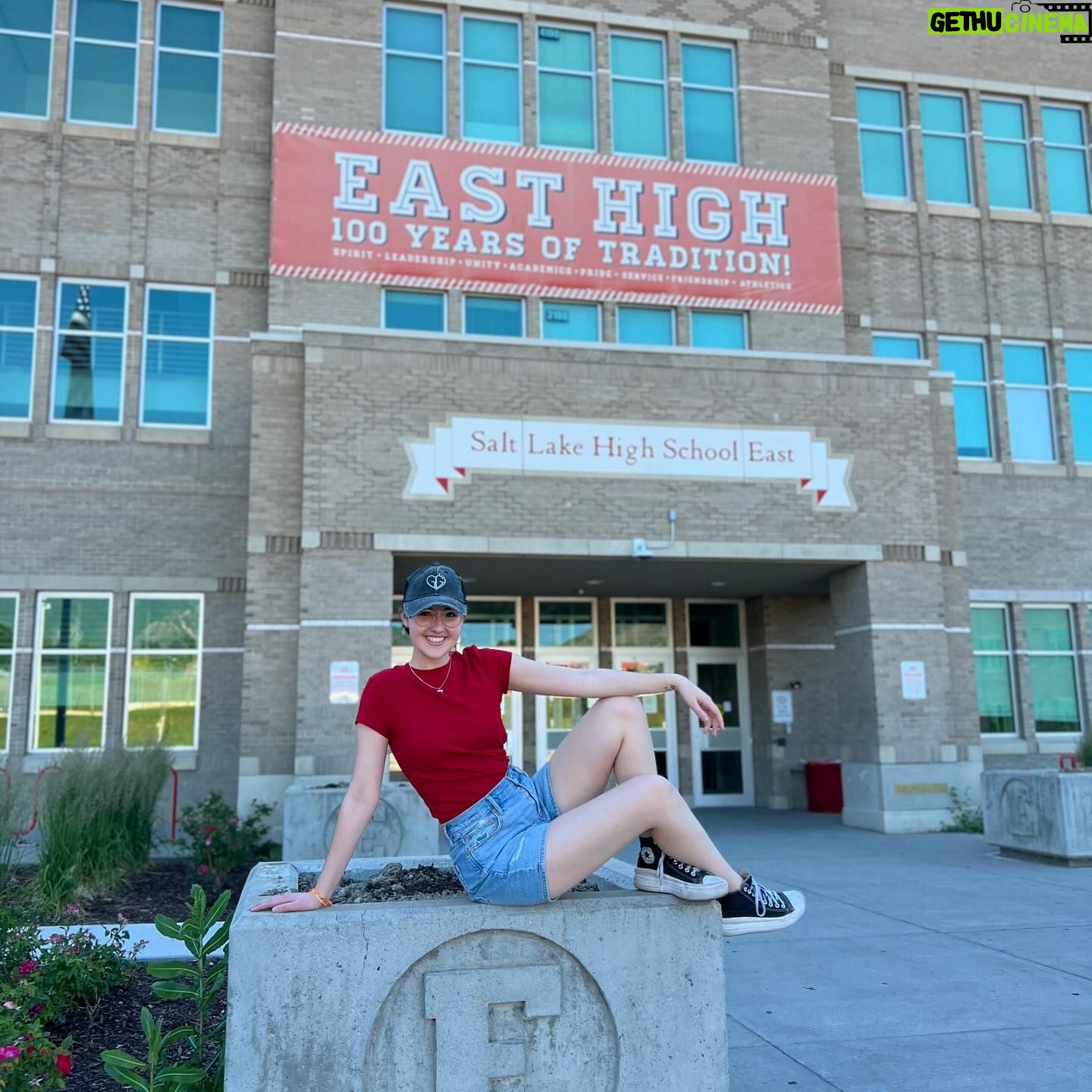 Gabriella Graves - 1K Likes - LETS GO WILDCATS!!! I finally found ‘what I’ve been looking for’ yesterday at the real High School Musical school in Salt Lake City! I think this could be the start of something new…Gabriella finally found where she belongs 🤭
(also please ignore the two random bruises on my knees I have no idea where they came from 💀)
#nothisisnotwhyimnamedgabriella #iwasnotnamedafterhighschoolmusical #stilloneofmyfavoritemovies