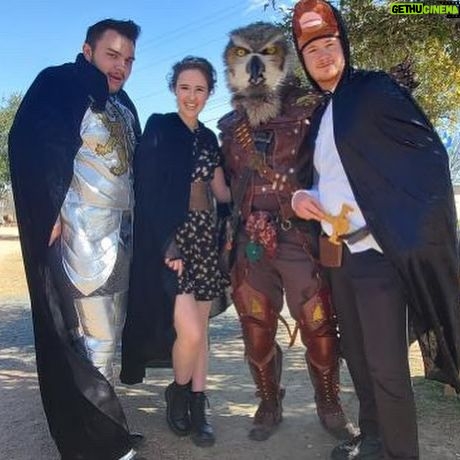 Gabriella Graves - 330 Likes - had such a great time at @kerrvillerenfest yesterday!! We had sword fights, we quested, we met an owl man, we became the black cloak crew. It was an amazing day with such sweet friends!