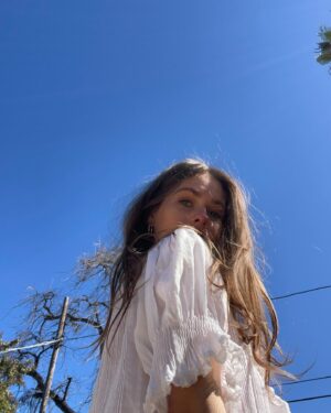 Gabrielle Haugh Instagram - Sunshine baby 🌞