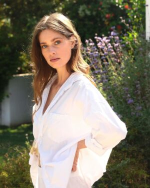 Gabrielle Haugh Instagram - At home with @collinstark