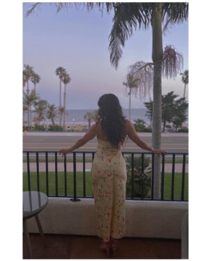 Gabrielle Walsh Instagram - Feeling so blessed and filled with joy to have another year of growth, passion, and love. To take advantage of  discovering more and more about myself and the world around me. 

Grateful to you my friends and family . Thank you for being apart of my journey and sharing your love and birthday wishes! 💕💚💕