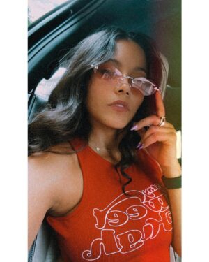 Gabrielle Walsh Instagram - Feeling pretty & manifesting in love 

♥️🪩✨# 

#LaLaLand