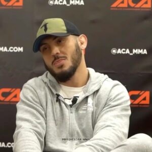 Gadzhimurad Khiramagomedov Instagram - Падение-не провал.
Провал в желании остаться жить там, где упал😉👊🏼#БудуБитьБудуБороться👊🏼