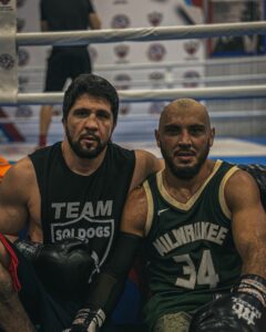 Gadzhimurad Khiramagomedov Instagram - Дорогу осилит идущий
—————————————————-
#mma #бой #БудуБитьБудуБороться👊 #fighter #sport #live #boxing